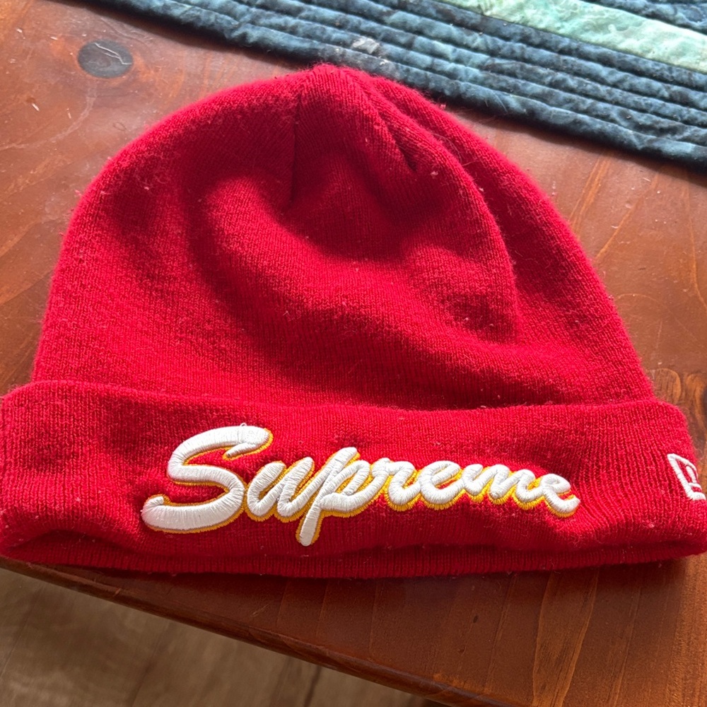 Supreme Red Logo Beanie